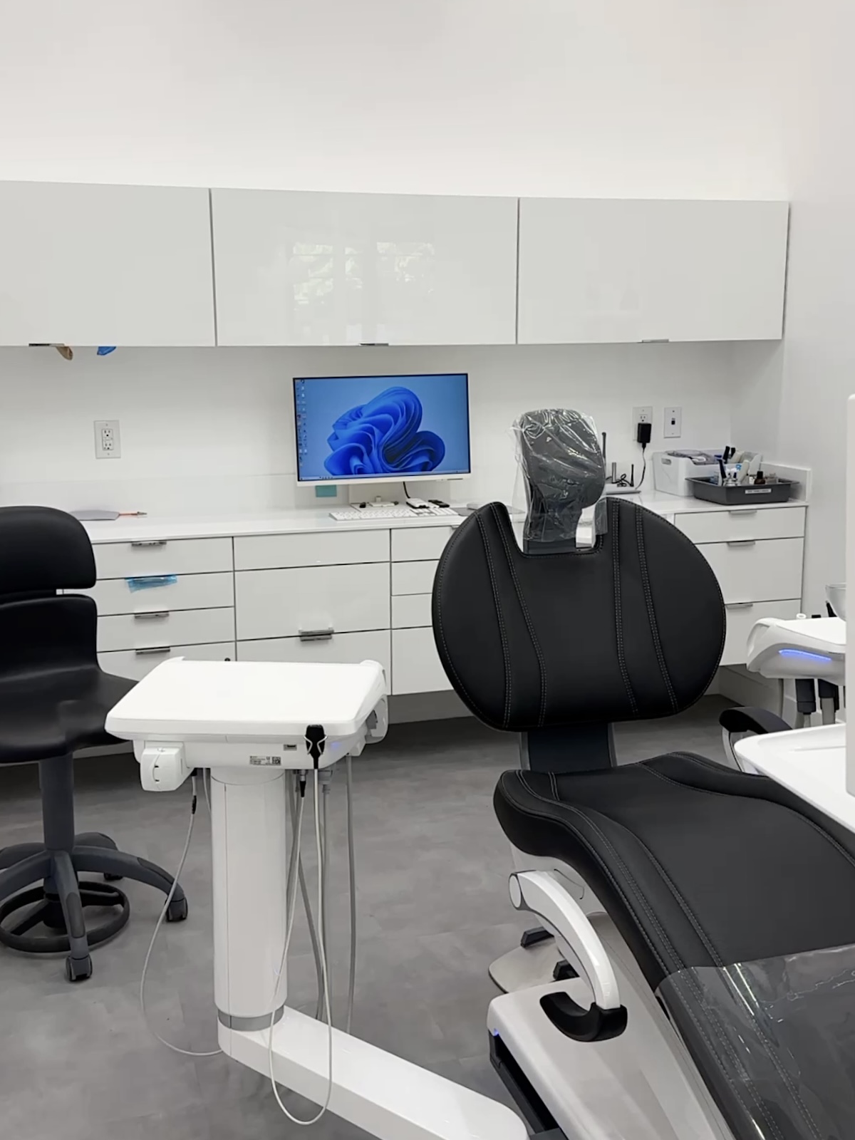 Inside the Green Apple Dental Fleetwood clinic