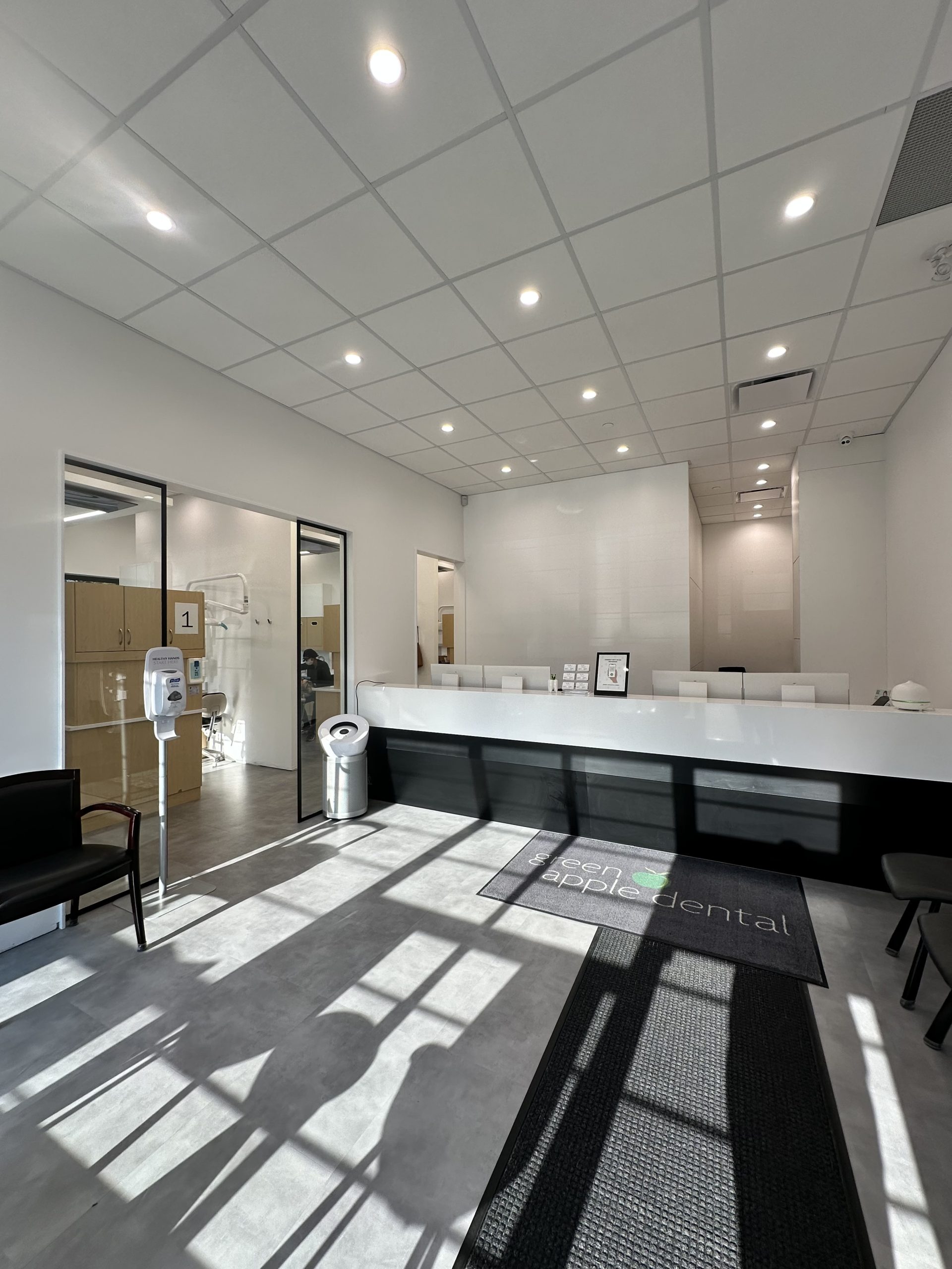 Inside the Green Apple Dental Fleetwood clinic